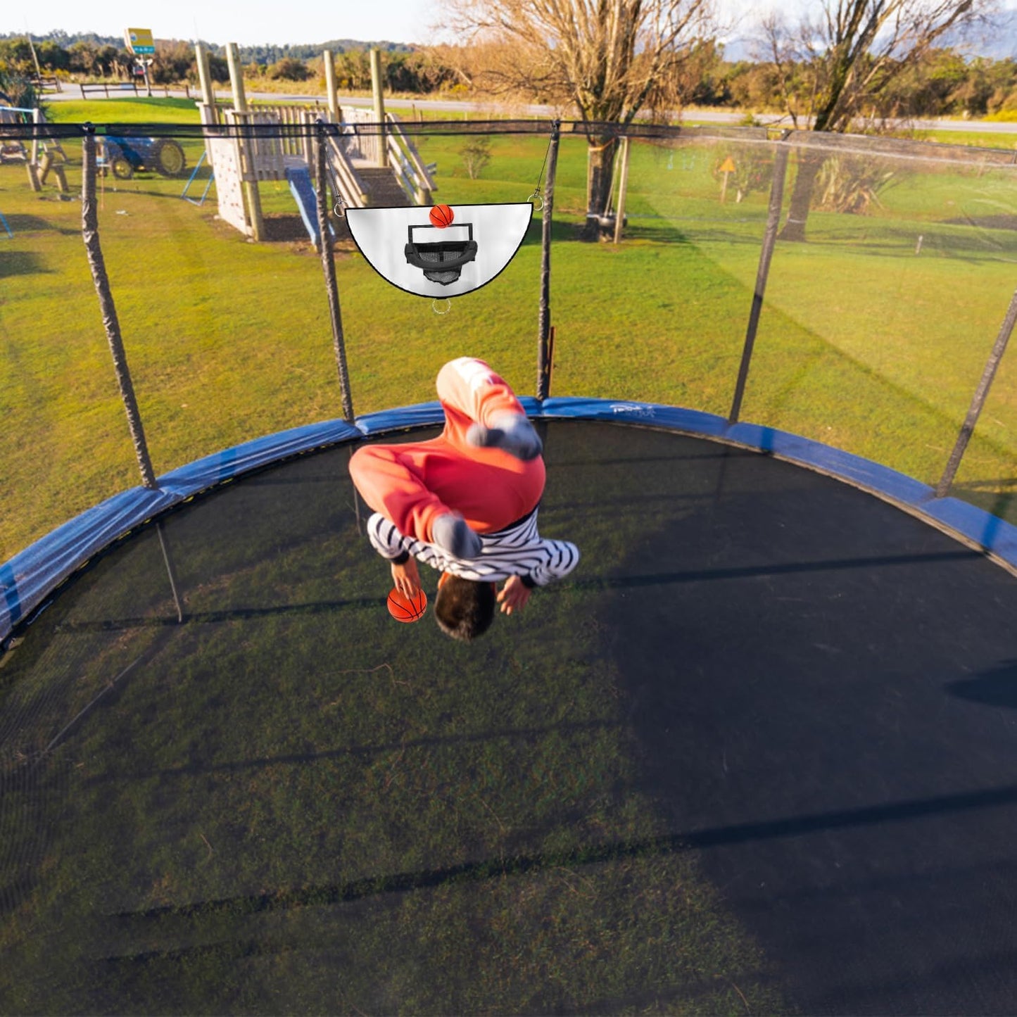 Trampoline Basketball Hoop, Breakaway Rim for Dunking Trampoline Basketball Attachment Goal Trampoline Accessory with Mini Basketballs for Basketball Lovers Kids Adults Indoor Outdoor Use