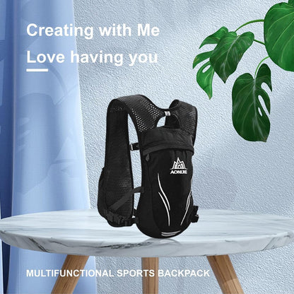 Lightweight Hydration Running Vest Backpack, Functional Hydration Vest Cycling,Running Backpack with 1.5L Water Bladder,Men Women Adjustable Water Running Vest